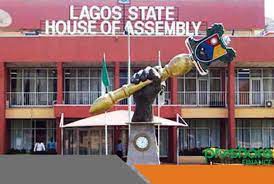 Lagos assembly passes bill barring police from parading suspects 